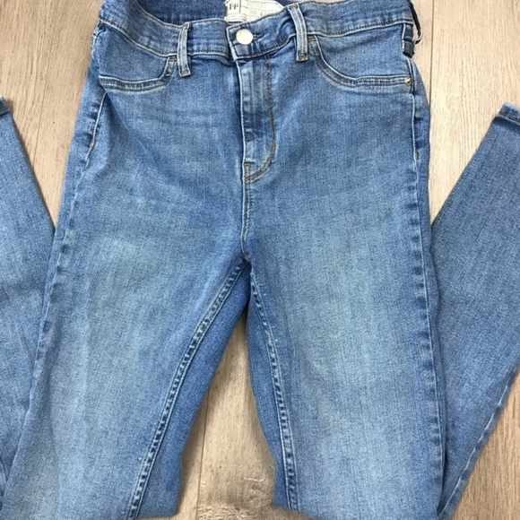 Free People High Waisted Jeans - Picture 2 of 4